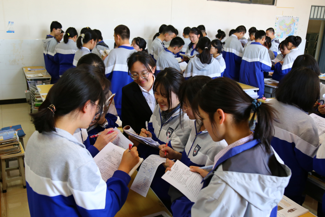 static/picture/金年会app中学地址百度地图截图.JPG