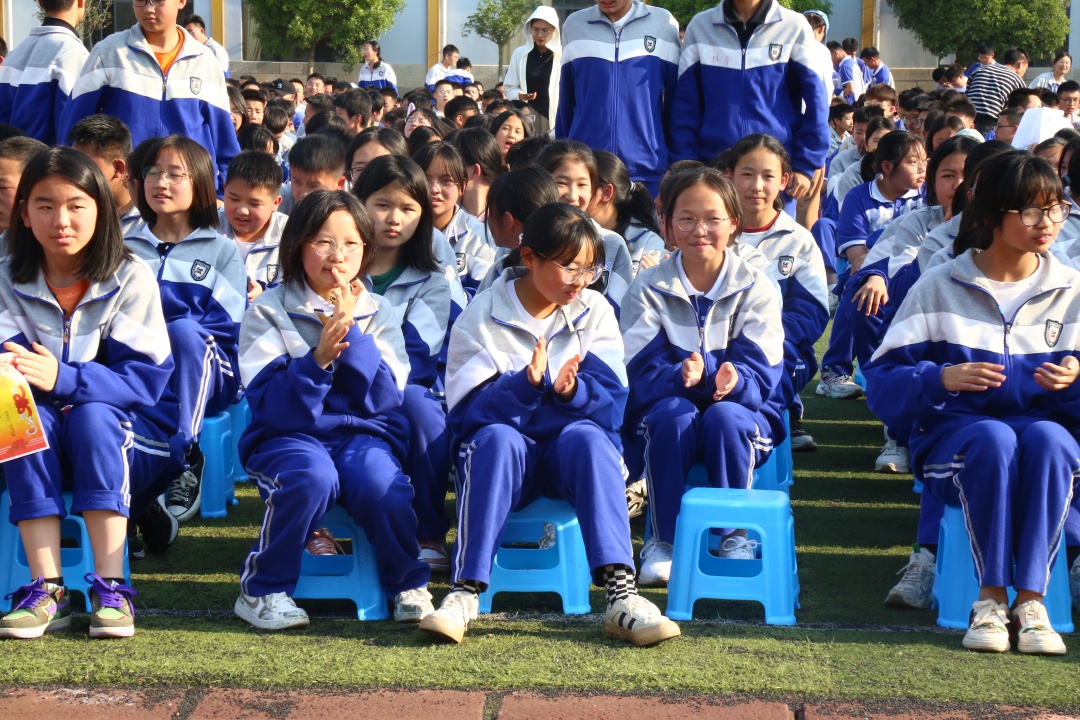 static/picture/金年会app中学地址百度地图截图.JPG